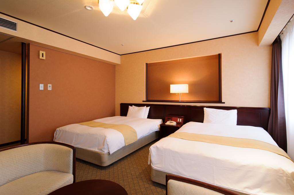 Chisun Hotel Utsunomiya Bagian luar foto